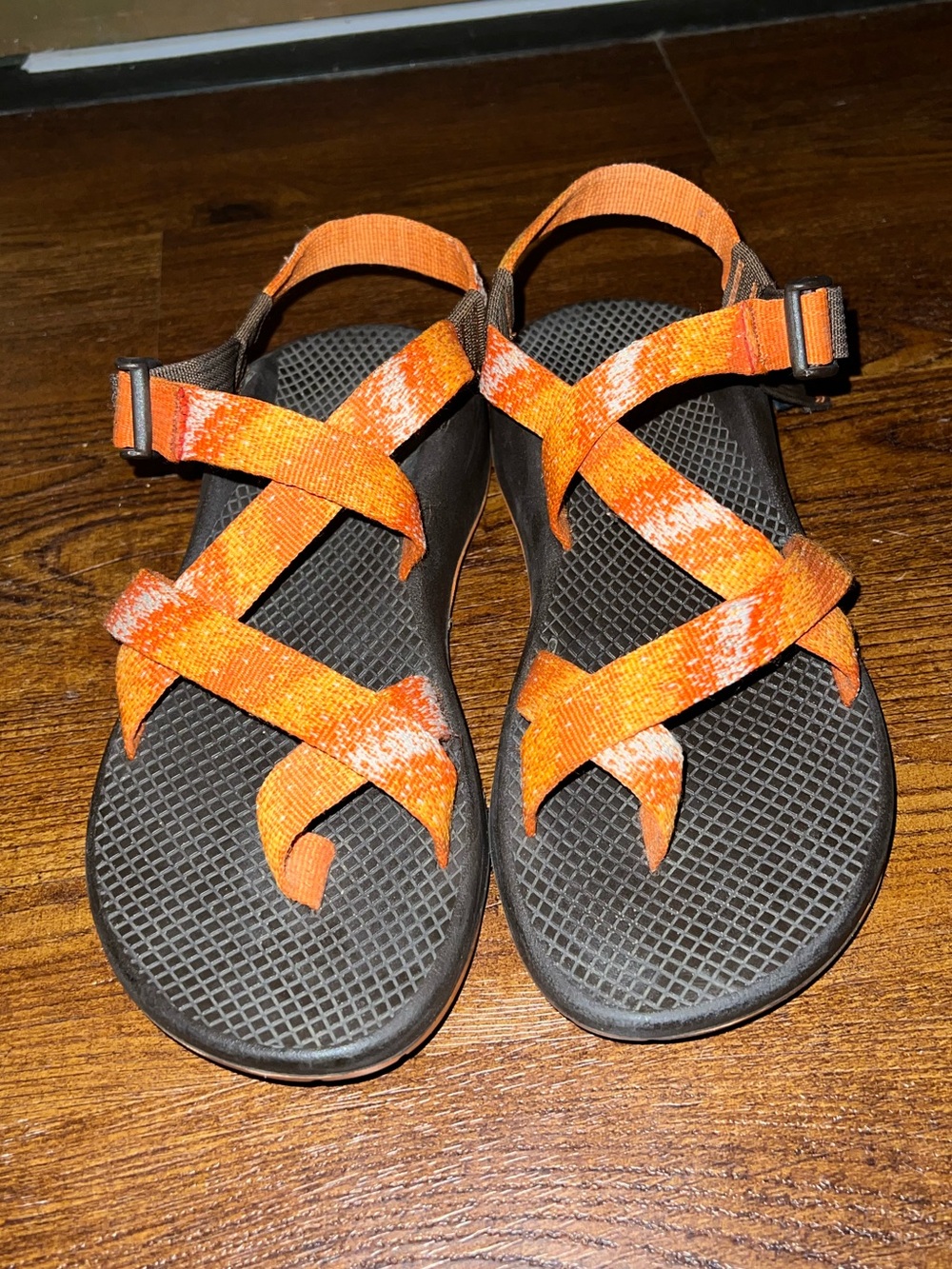 Chaco Z/2 Yampa Orange and White Strap Brown Active Outdoor Sandals Size 9